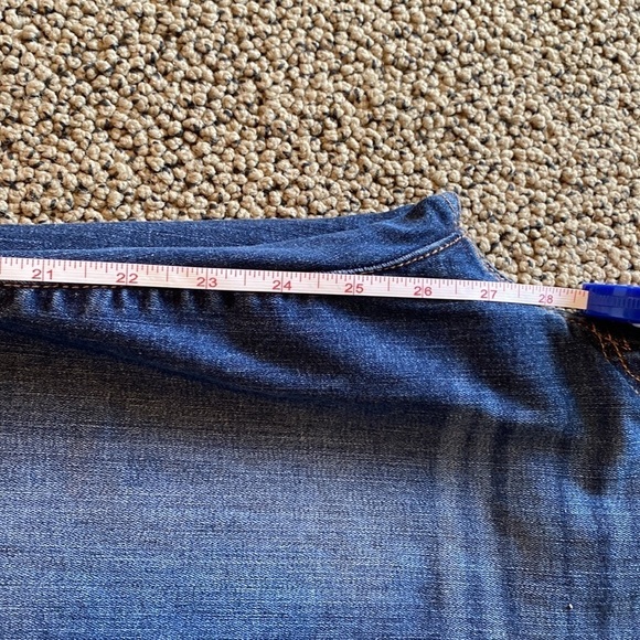 A2 Jeans Skinny w/ Distressing Size 1 Dark Blue in Excellent Condition - Picture 7 of 7
